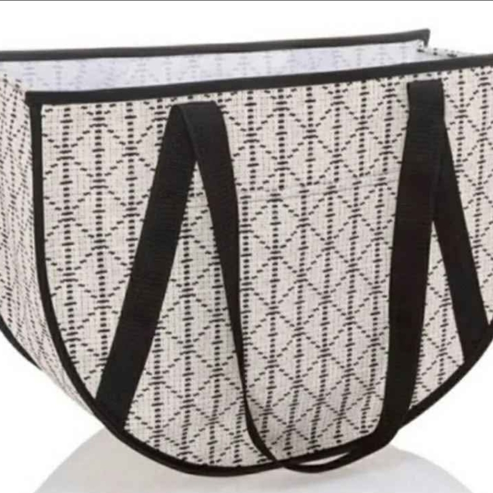 Thirty-One Black and White Patterned Tote